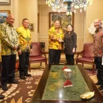 Temui Airlangga, Puan Berharap Partai Golkar Segera Putuskan Gabung PDIP